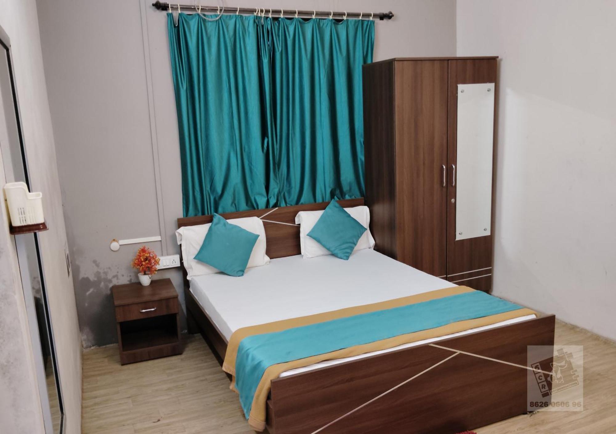 6 Cr Hotel Natraj Railway Station Αουρανγκαμπάντ Εξωτερικό φωτογραφία
